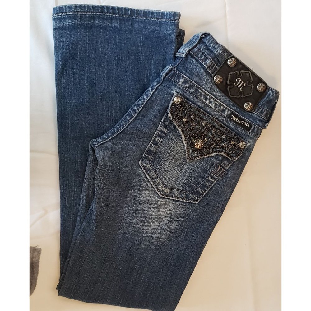 Miss Me Jeans Vintage ~  Distressed ~ Boot Cut ~ Size 26